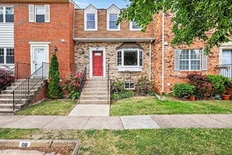 Building Photo - 5508 Maplefield Pl
