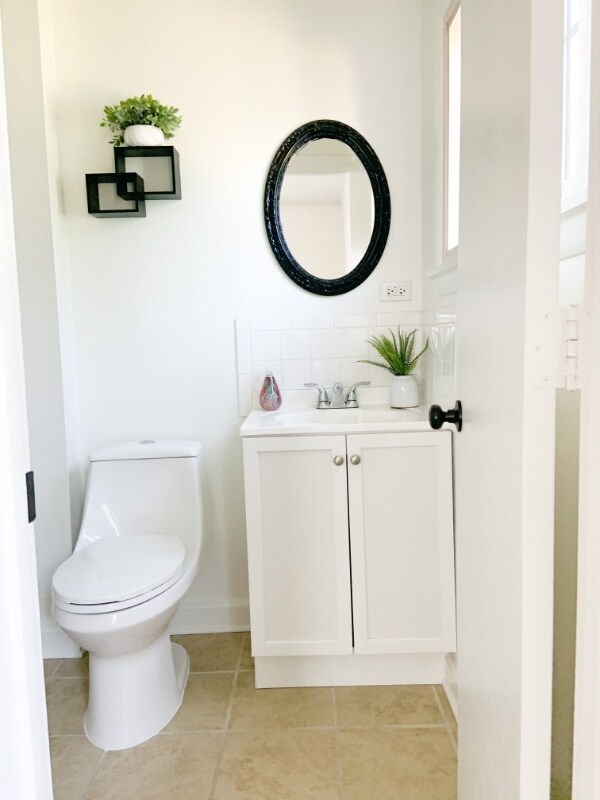 Building Photo - 109 W Maple St