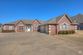 Building Photo - For Lease | Sand Springs | $2200 Rent