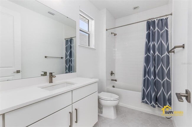 Building Photo - 9226 Santorini Dr