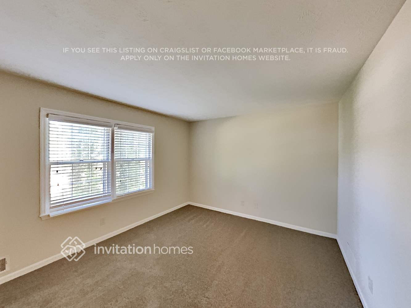 Building Photo - 3158 Larkspur Cir SW