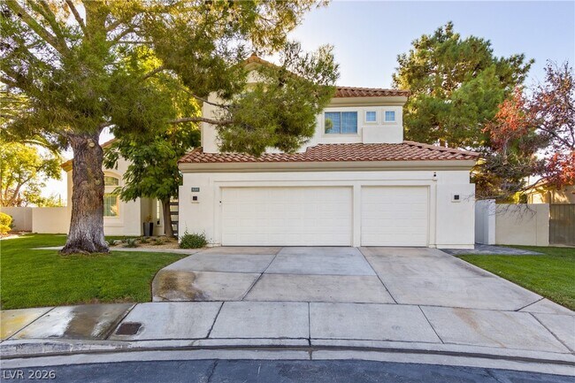 Building Photo - 9301 St James Cir