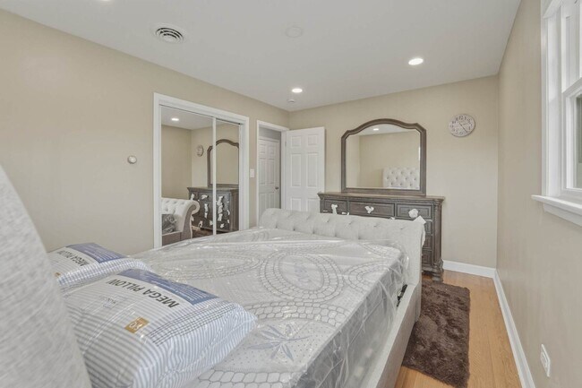 Building Photo - 8901 Moody Ave