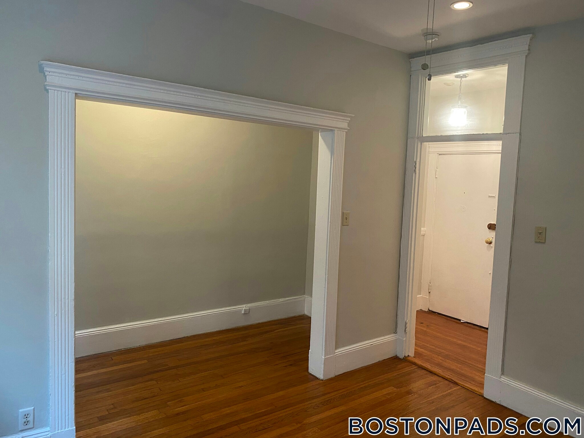 Building Photo - 38 Hemenway St