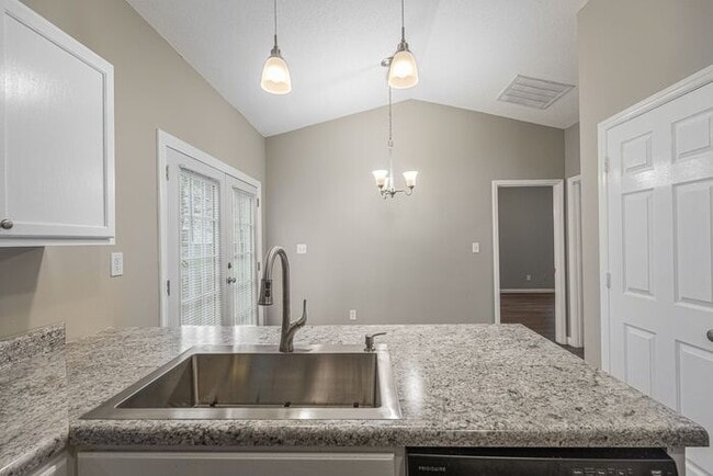 Building Photo - Like New Home off Freeman Mill. Just Painted, New Wood/Vinyl Flooring, Vaulted Ceilings, Front Po...