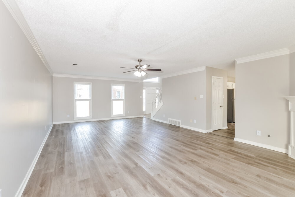 Building Photo - 8959 Raspberry Ln