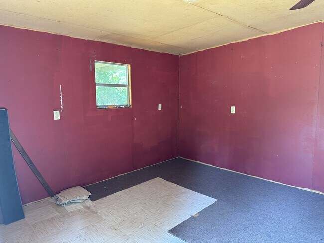 Building Photo - 6 Mancuso Dr