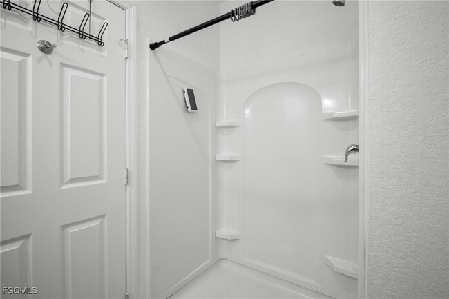 Building Photo - 3309 Armstrong Ct