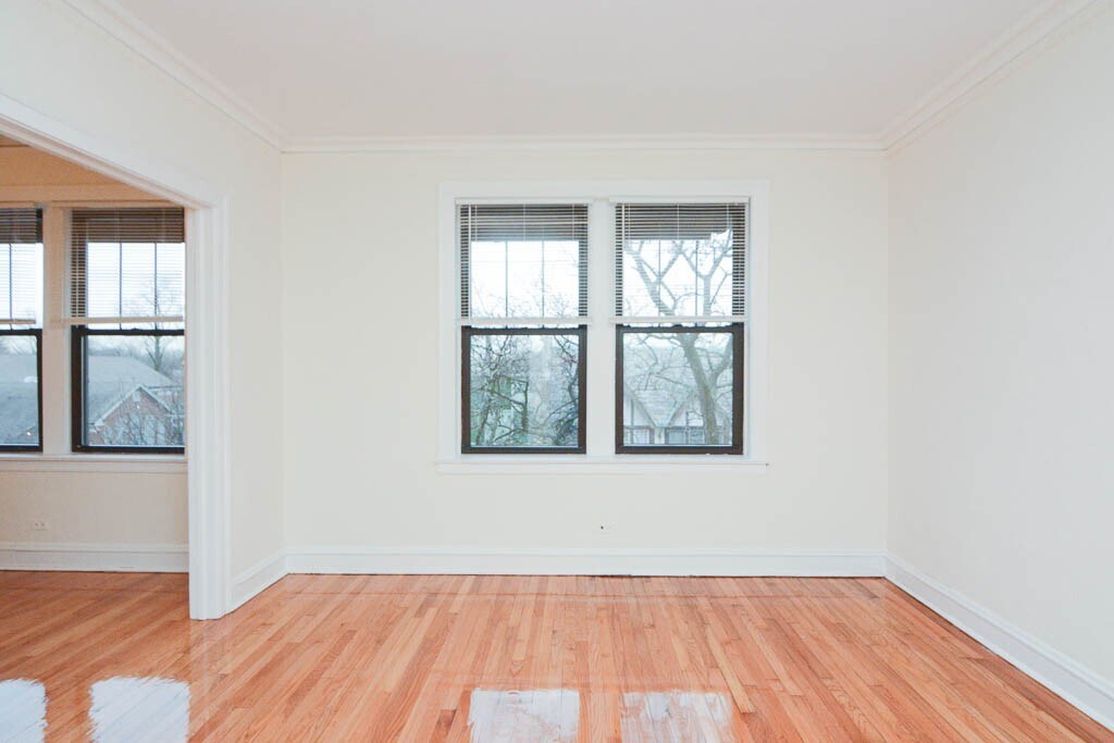 Building Photo - 346 Park Ave