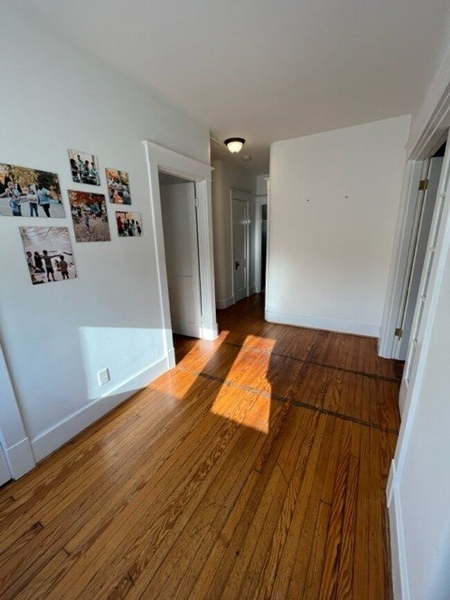 Building Photo - 2108-2110 Bardstown Rd