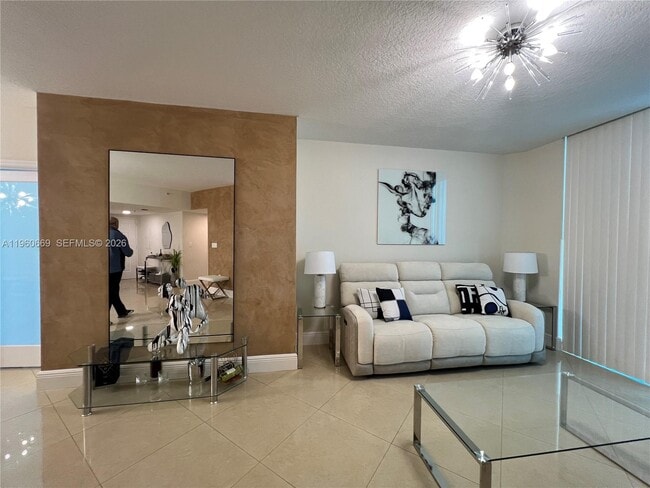 Building Photo - 16699 Collins Ave