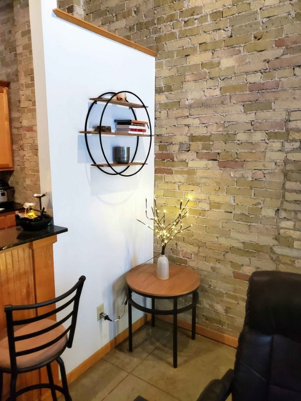 Building Photo - 773 N Water St