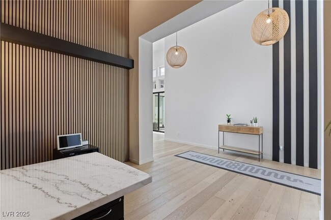 Building Photo - 10927 White Clay Dr