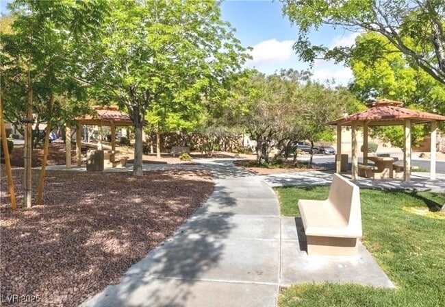 Building Photo - 10658 Little Horse Creek Ave