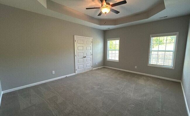 Building Photo - 1027 Echo Rdg Rd