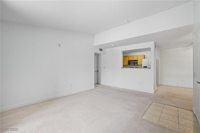 Building Photo - 5055 W Hacienda Ave