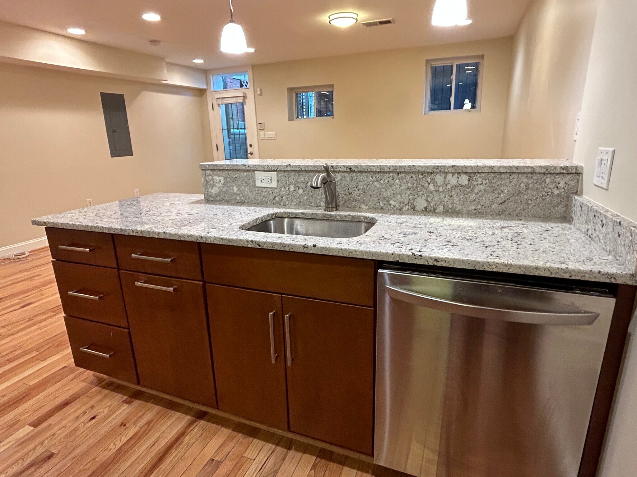 Building Photo - 3547 10th St NW