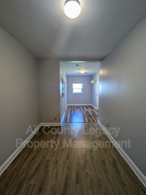 Building Photo - 149 Oatgrass Dr