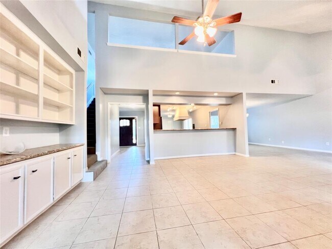 Building Photo - 11407 Briar Rose Dr
