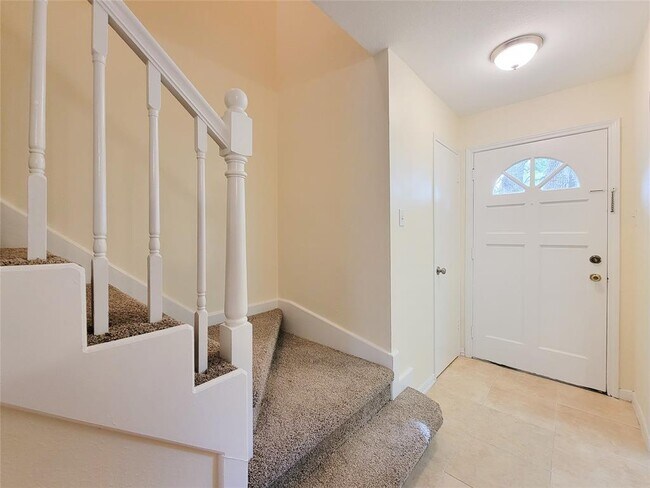 Building Photo - 14333 Memorial Dr