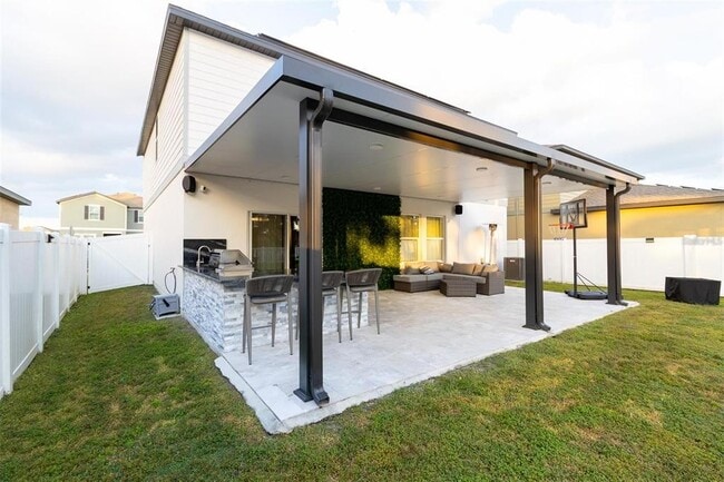 Building Photo - 35576 Eastbrook Ave