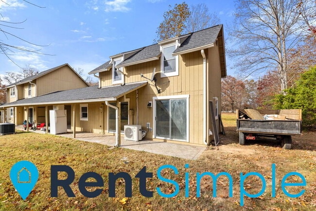 Building Photo - 4571 Weston Rd