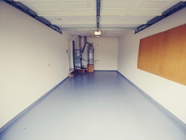 Building Photo - Available Late July 2025