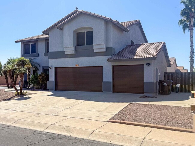 Building Photo - 3103 W Zachary Dr