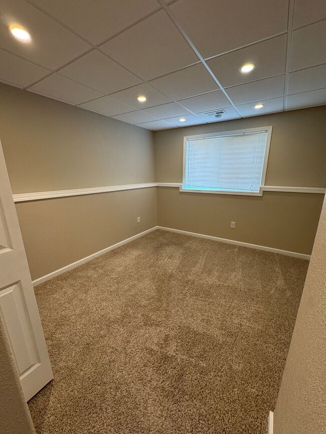 Building Photo - Beautiful Home in NW Mandan for Rent