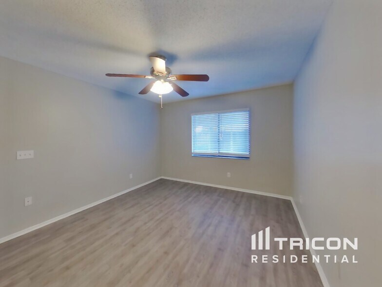 Building Photo - 12318 Cloverstone Dr