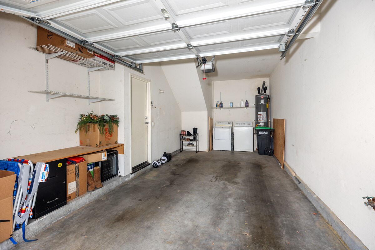 Building Photo - 66 Sandcastle