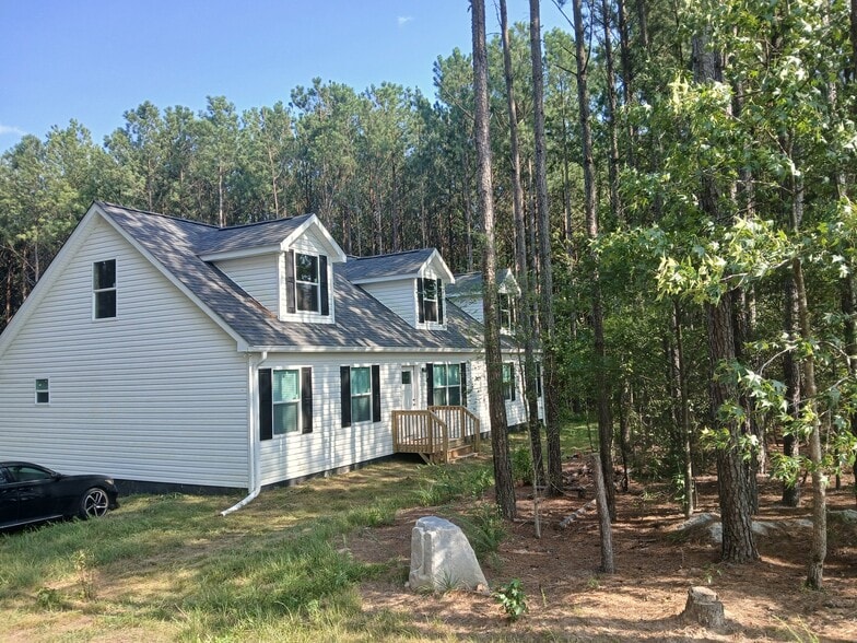 Building Photo - 315 Goswick Rd