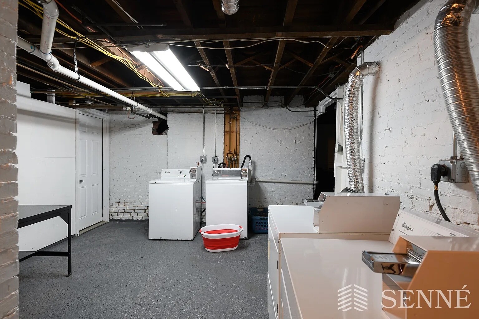 Building Photo - 19 Trowbridge St