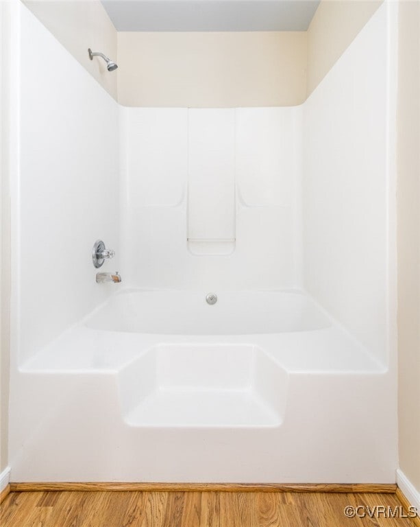 Building Photo - 13812 Sycamore Village Dr