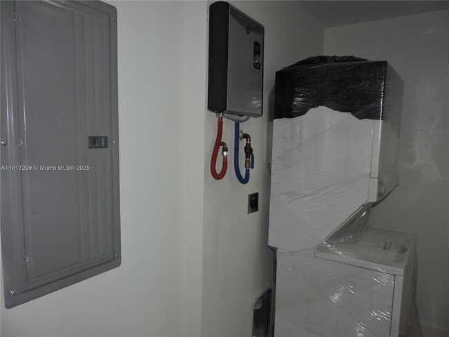 Building Photo - 849 NW 12th St