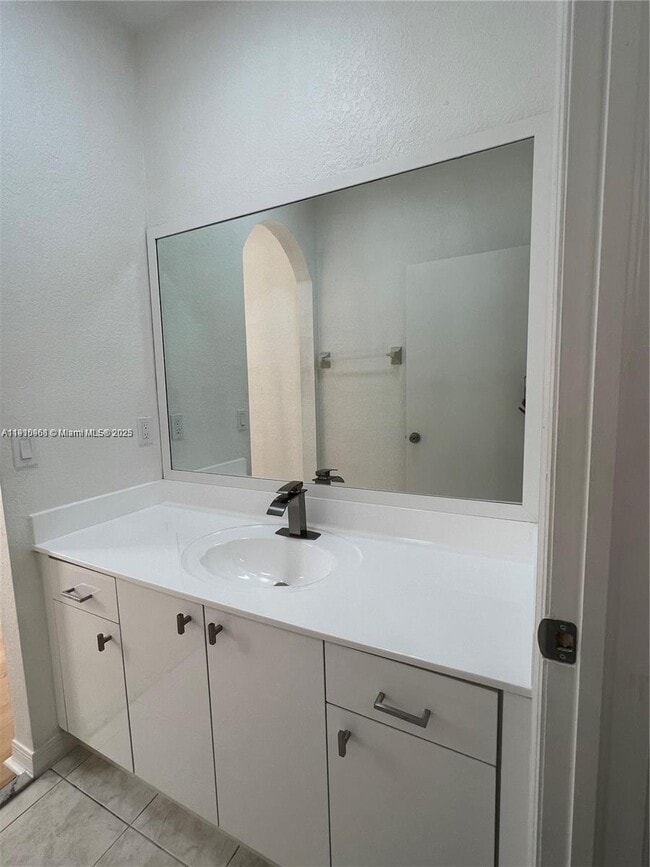 Building Photo - 9422 SW 162nd Path