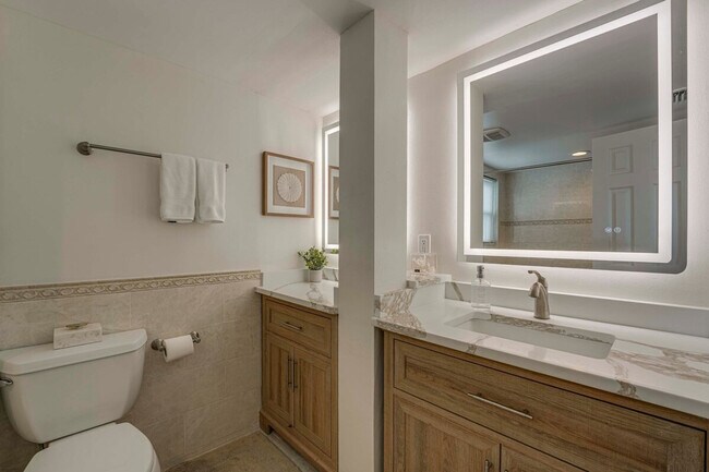 Building Photo - 17980 Gulf Blvd