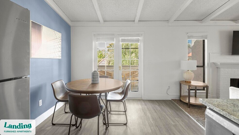 Building Photo - 5272 Tamarus St