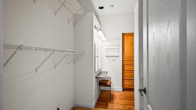 Building Photo - 2236 Marsh Rd