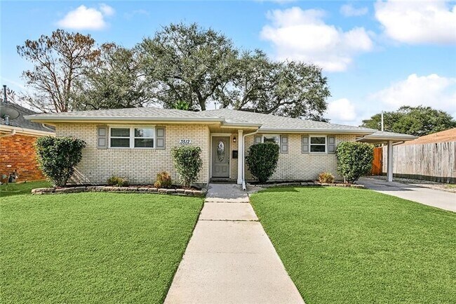 Building Photo - 3512 James Dr