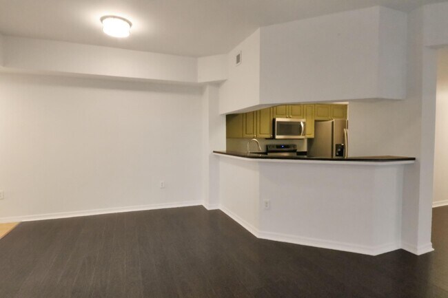 Building Photo - 2727 Anzio Ct
