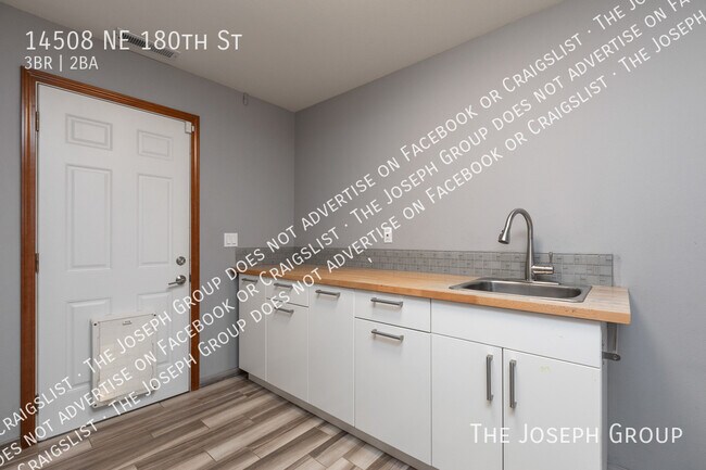 Building Photo - 14508 NE 180th St