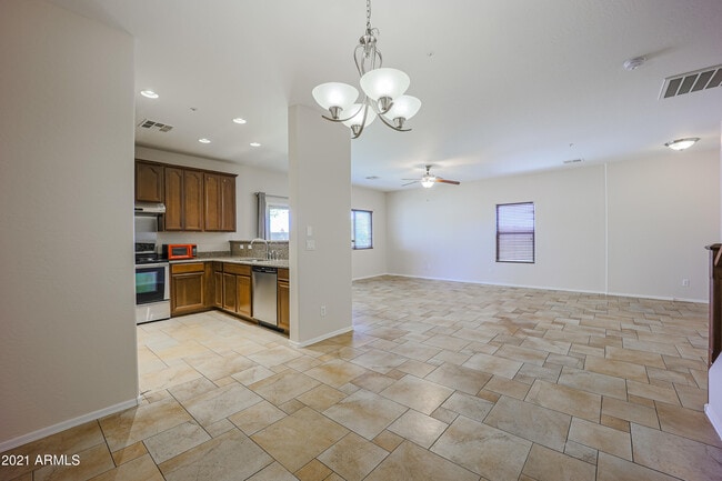 Building Photo - 12990 N 88th Ln