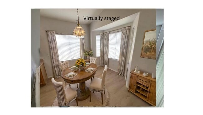 Building Photo - Sunrise & Sabino Canyon Four Bedroom Rental