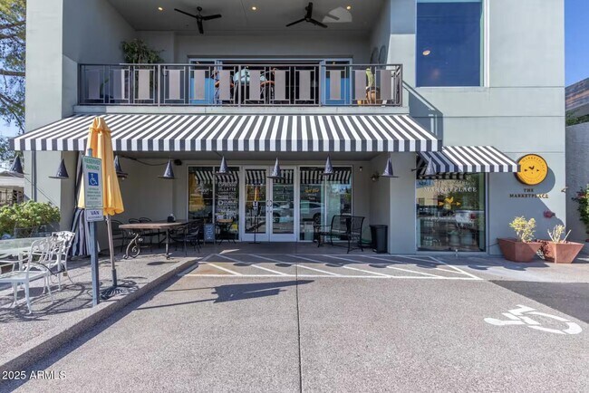 Building Photo - 7020 E 1st Ave