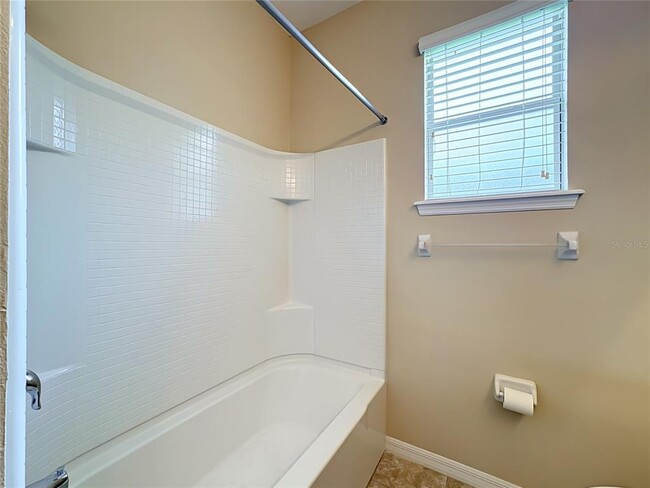 Building Photo - 7434 Surrey Pines Dr
