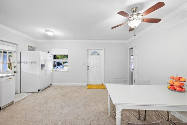 Building Photo - 2210 Roosevelt St