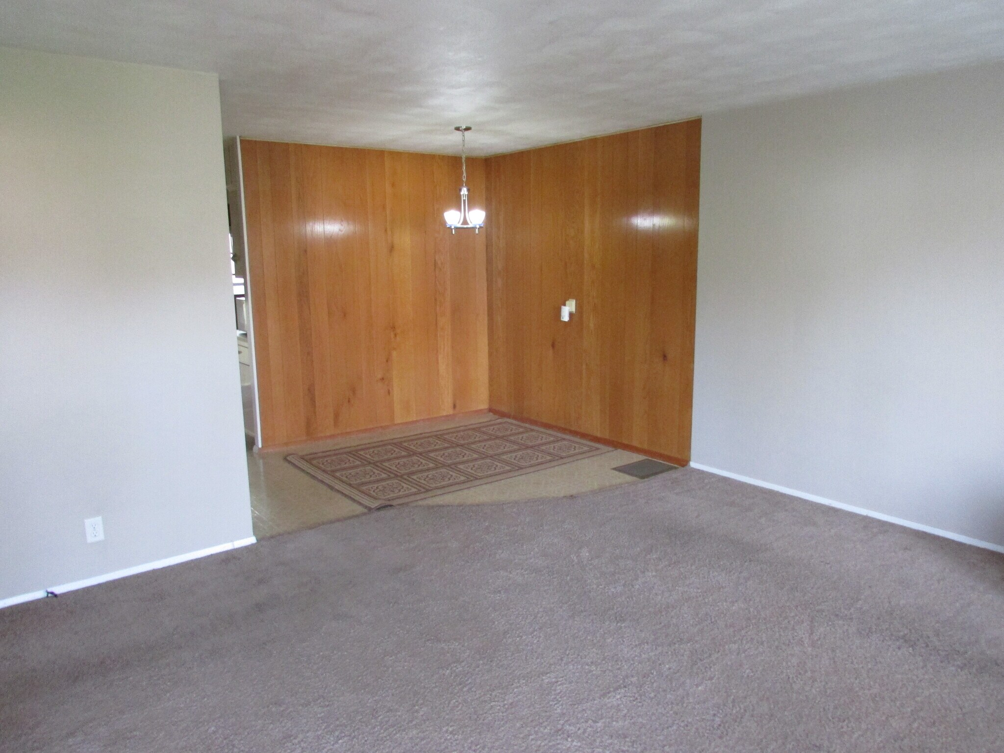 Building Photo - 3421 N Indiana Ave