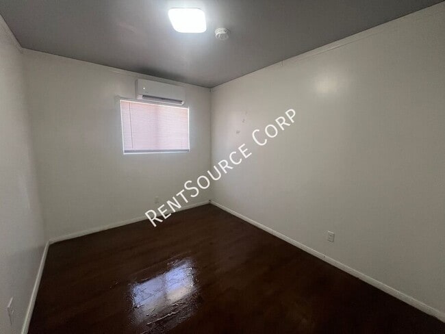 Building Photo - 26335 Community Blvd