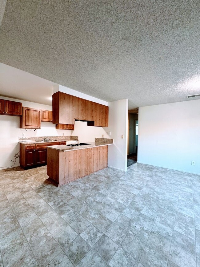 Building Photo - 4136 Oberon Ave
